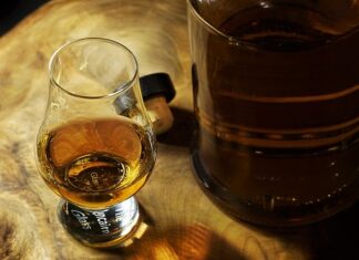 Old Fashioned American Corn Whisky Corn Whisky