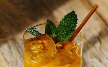Best Cocktail Recipes with Whiskey – Try These Recipes at Your Home Best Cocktail Recipes with Whiskey