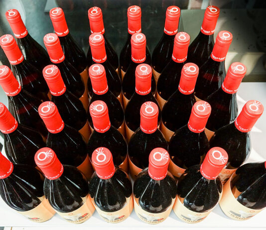 Pomegranate wine in Israel