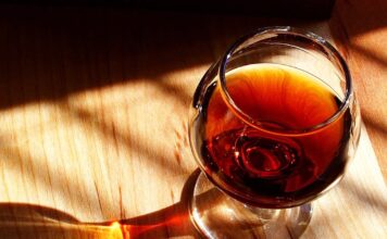 Top Fortified Wine Brands – Sip & Savor Fortified Wine